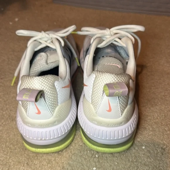 Nike Air Max Genome - Picture 3 of 4